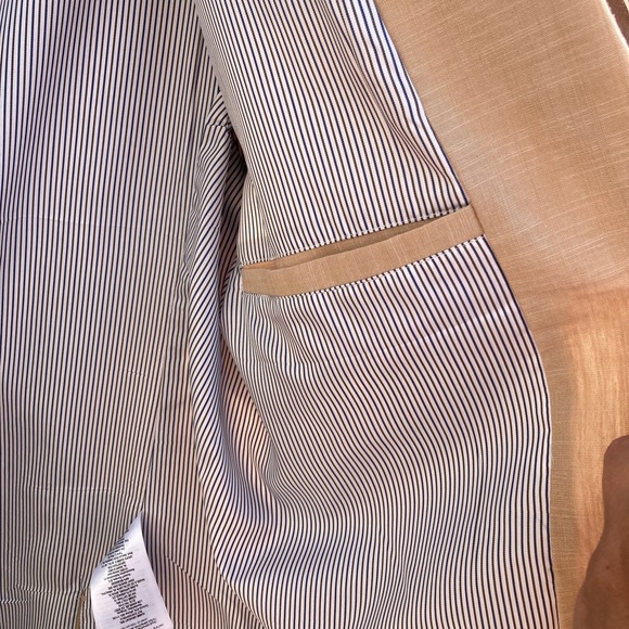 NWOT Men’s Guess Blazer Jacket, Tan - Picture 8 of 10